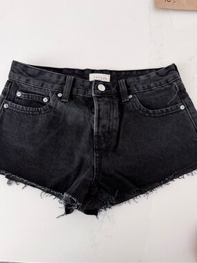 PacSun Black raw Hem Denim Shorts